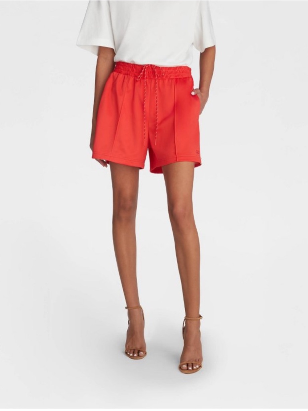 KBB by KAHLANA Women's Mid-Rise 'The
Track Shorts' - Red M